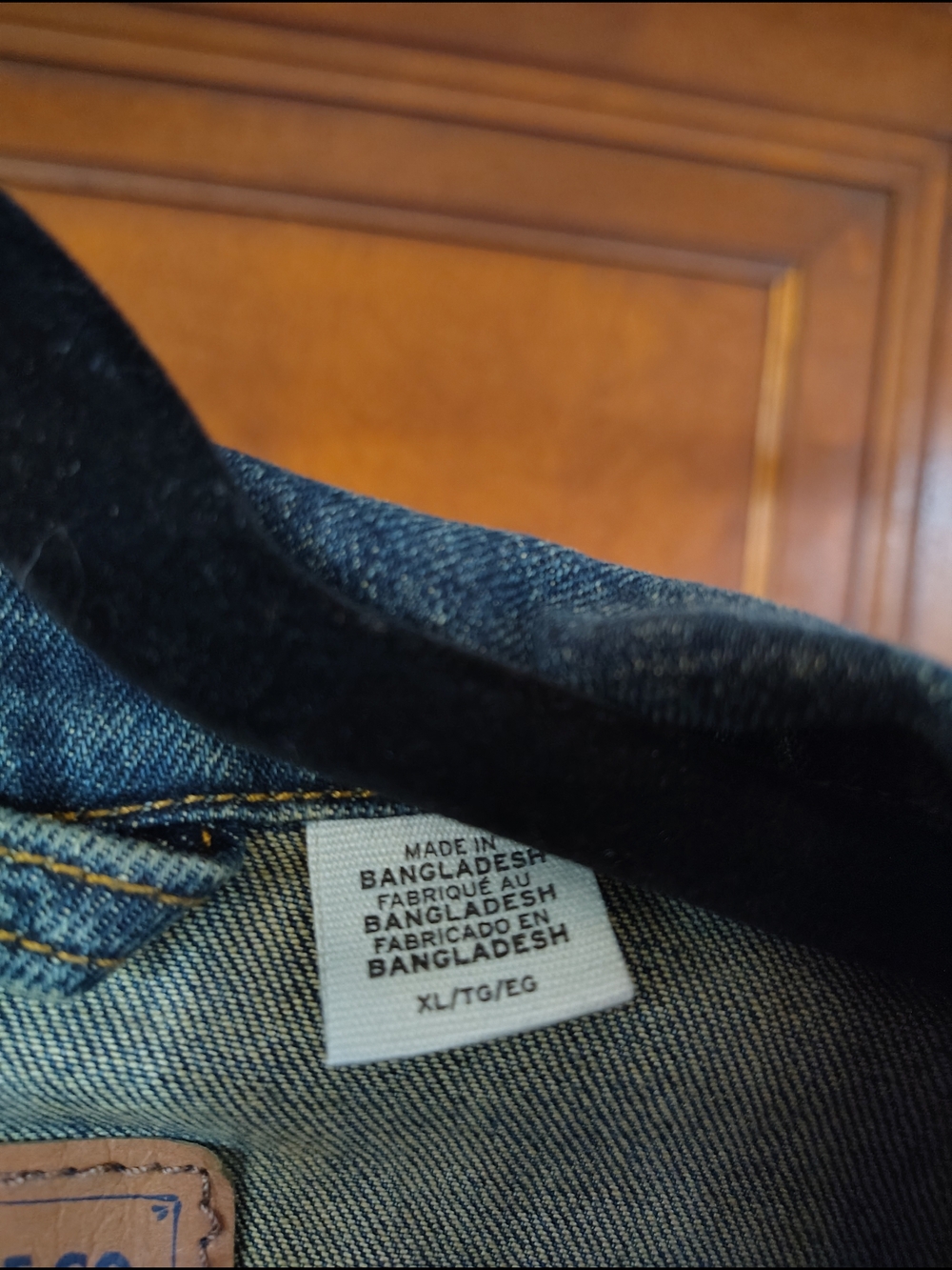 Levi's Blue Denim Trucker Jacket - Picture 4 of 4